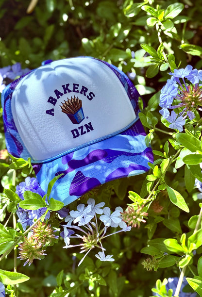 A BAKERS DZN Trucker